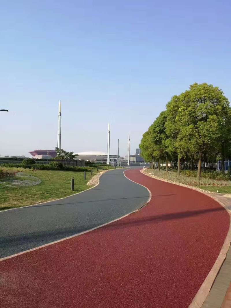 大兴安岭专业路面改色施工服务