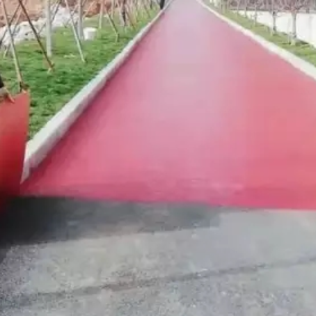 大兴安岭​ 彩色路面喷涂翻新是一种低成本